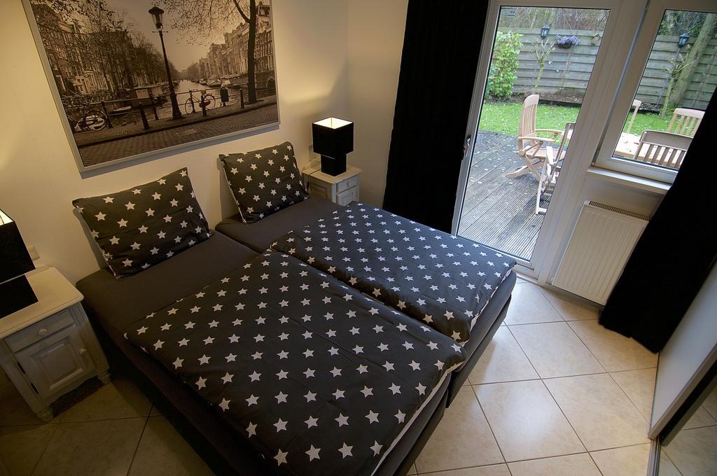 Holiday Home De Zuwe - Loosdrecht Kortenhoef エクステリア 写真